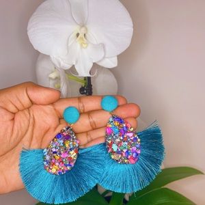 Vacation tassel earring